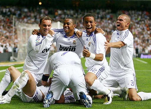 总结：百家乐不仅是数字游戏，更是人与自我的终极较量。（结语：百家乐不止是数字博弈，更是人与自我的终极对决）